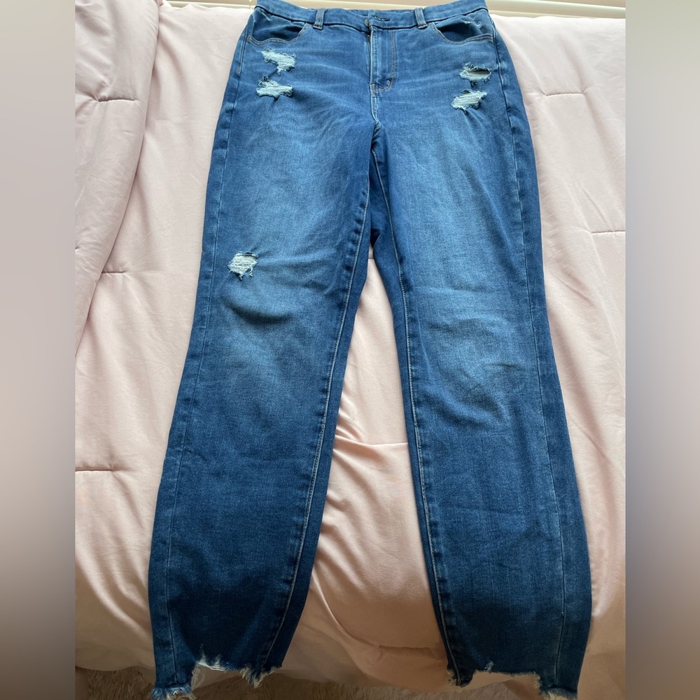 American Eagle Skinny Jeans size 10